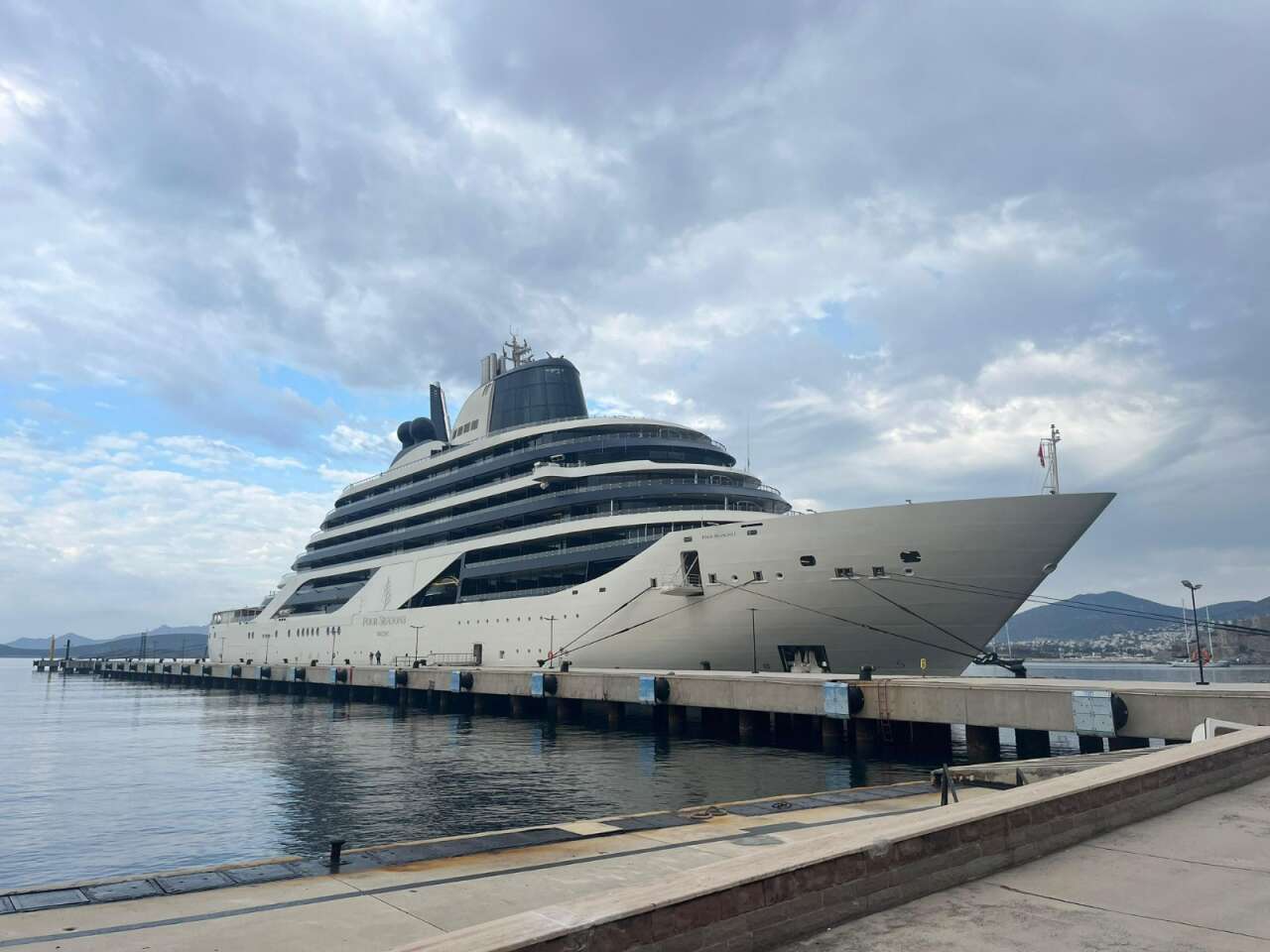 Bodrum’da Kruvaziyer Hareketliliği Zirvede: İlk Seferde İngiliz Yolcular, Amerikalılar Lüks Gemiyle Geldi 3